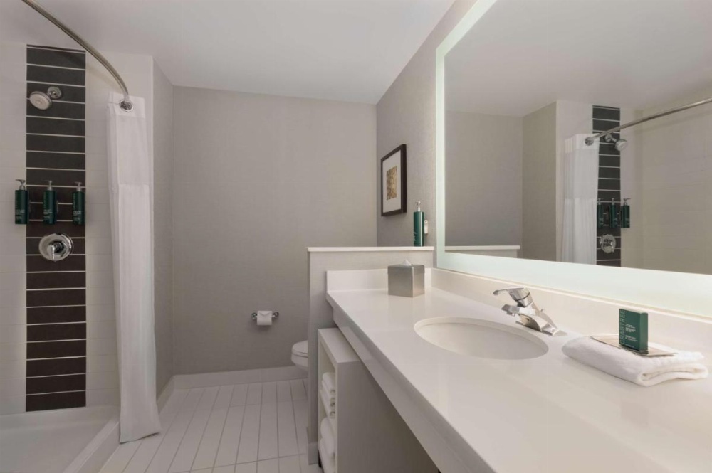 DoubleTree by Hilton Las Vegas East Flamingo Image 18